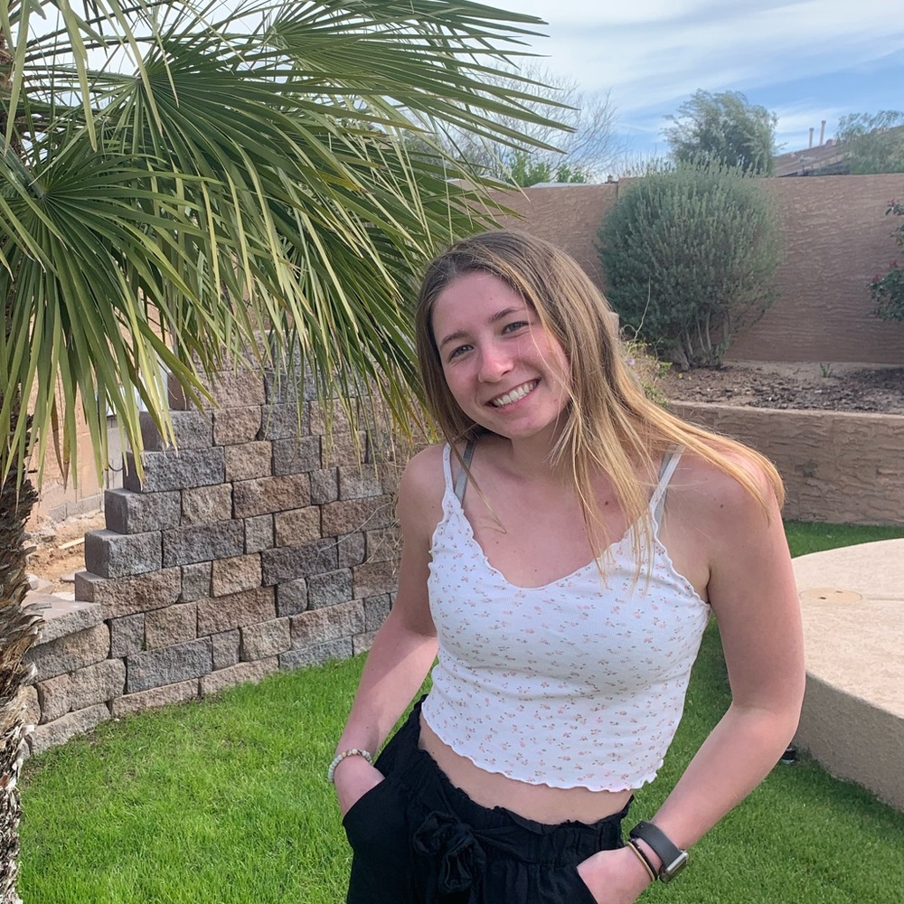 Meet your Posher, Malina